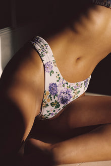  Fiona Cheeky Scrunch Bottoms - Violet Floral